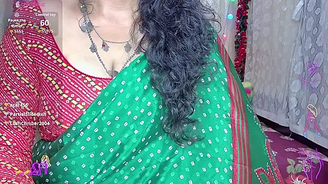 Snapshot of MasTANIYA chatting on 04/12/26, 02:33 MasTANIYA online show from 04/12/26, 02:33