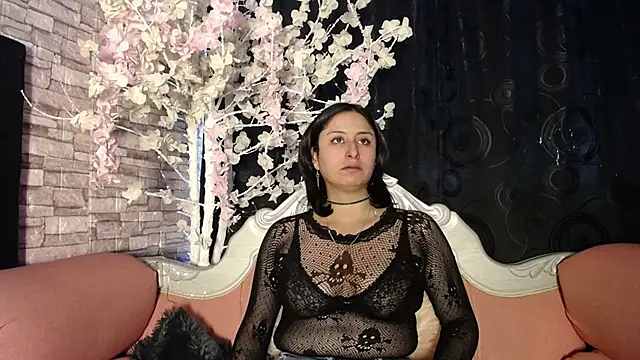 CristaldelLeon s online show from 09/19/25, 07:47