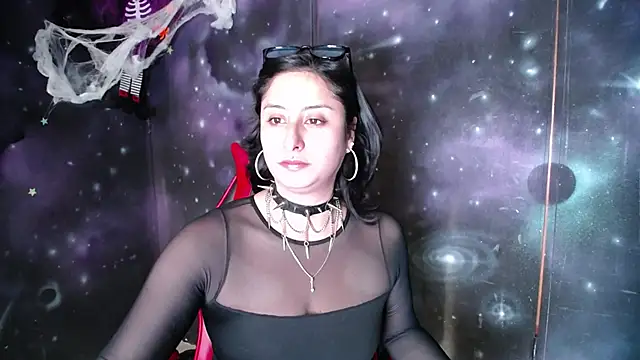 CristaldelLeon s online show from 10/01/25, 08:04