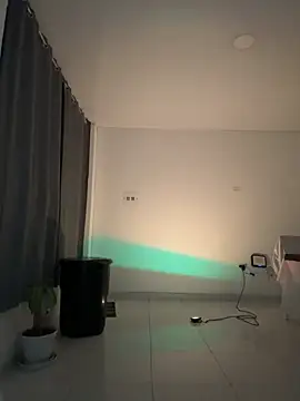 18 salo online show from 09/13/25, 08:03