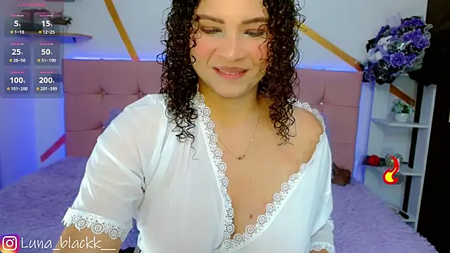 Snapshot of Luna_blackk chatting on 11/30/25, 09:08 Luna blackk online show from 11/30/25, 09:08