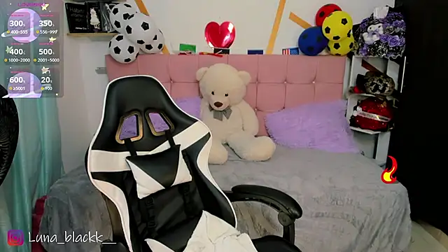 Luna blackk online show from 07/15/26, 09:09