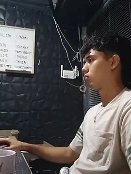 Snapshot of jacobs_shelby chatting on 09/18/25, 01:24 jacobs shelby online show from 09/18/25, 01:24