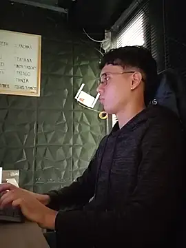 Snapshot of jacobs_shelby chatting on 09/24/25, 12:41 jacobs shelby online show from 09/24/25, 12:41