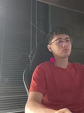 Snapshot of jacobs_shelby chatting on 10/02/25, 02:02 jacobs shelby online show from 10/02/25, 02:02