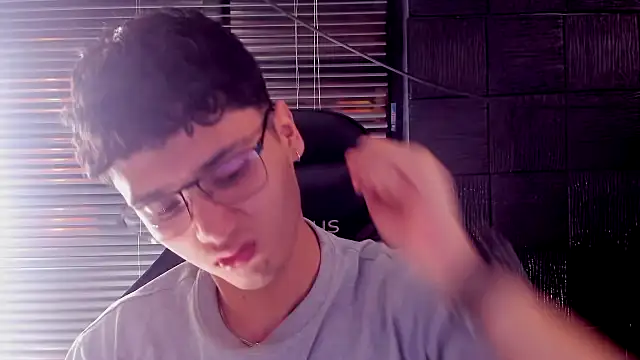 Snapshot of jacobs_shelby chatting on 10/09/25, 01:53 jacobs shelby online show from 10/09/25, 01:53