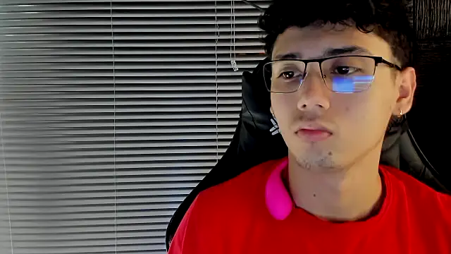 Snapshot of jacobs_shelby chatting on 10/10/25, 02:49 jacobs shelby online show from 10/10/25, 02:49