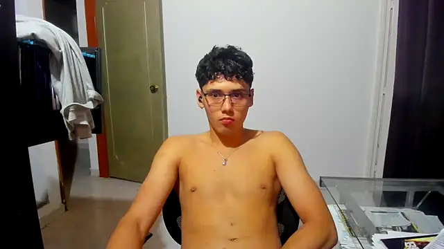 Snapshot of jacobs_shelby chatting on 10/22/25, 02:12 jacobs shelby online show from 10/22/25, 02:12