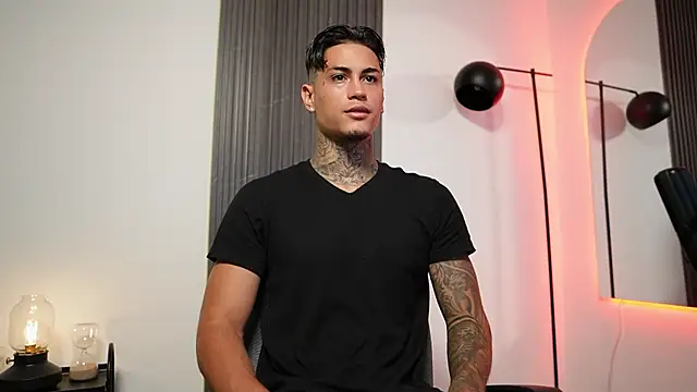 AxelVilla  online show from 09/20/25, 03:13