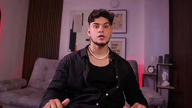 DaviesBrown online show from 10/31/25, 08:43