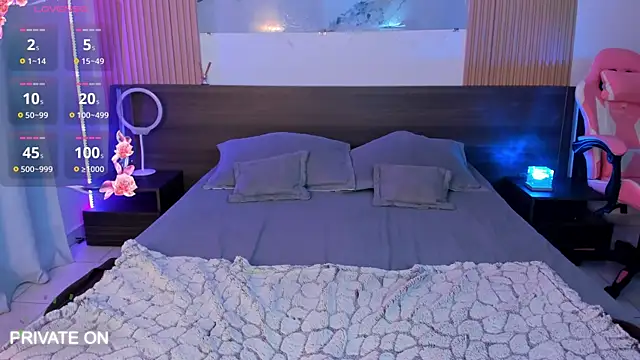 samanthaa moon online show from 09/24/25, 10:46