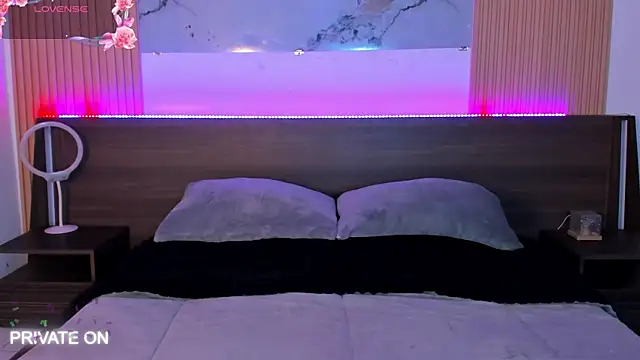 samanthaa moon online show from 08/06/26, 12:23