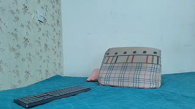 celeste moonx online show from 10/21/25, 11:55