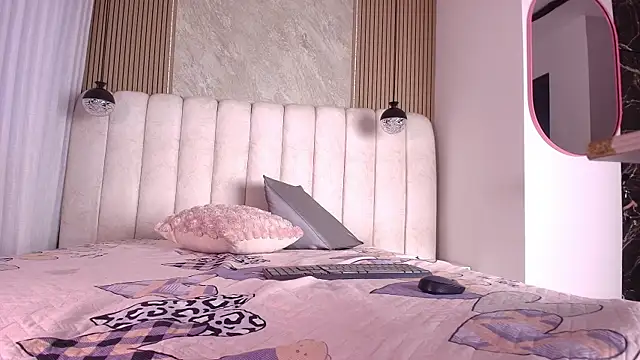 celeste moonx online show from 06/07/26, 11:58