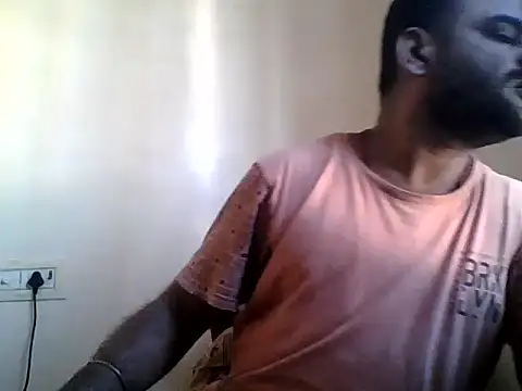 Snapshot of sree4143 chatting on 09/18/25, 03:19 sree4143 online show from 09/18/25, 03:19