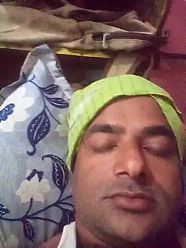 Snapshot of sree4143 chatting on 11/07/25, 08:47 sree4143 online show from 11/07/25, 08:47