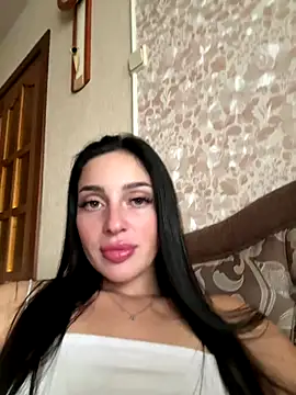 Snapshot of Soft_Pleasure chatting on 09/13/25, 01:11 Soft Pleasure online show from 09/13/25, 01:11