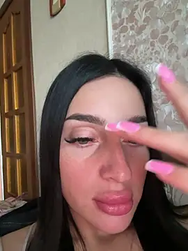 Snapshot of Soft_Pleasure chatting on 09/24/25, 12:08 Soft Pleasure online show from 09/24/25, 12:08