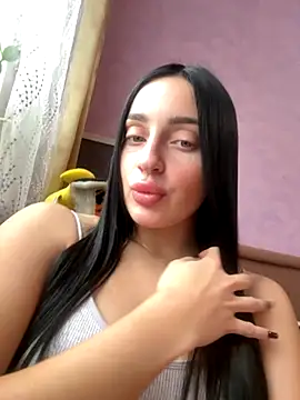 Snapshot of Soft_Pleasure chatting on 10/24/25, 12:23 Soft Pleasure online show from 10/24/25, 12:23