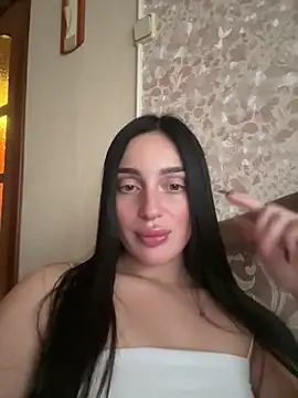 Snapshot of Soft_Pleasure chatting on 10/27/25, 01:15 Soft Pleasure online show from 10/27/25, 01:15