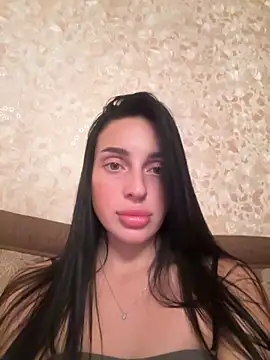 Snapshot of Soft_Pleasure chatting on 10/28/25, 07:49 Soft Pleasure online show from 10/28/25, 07:49