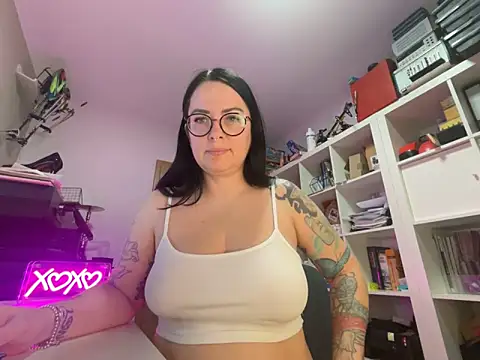 annalea85 online show from 03/18/26, 05:27