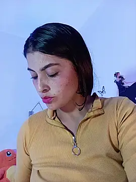 Fox Roxxan online show from 11/22/25, 04:22