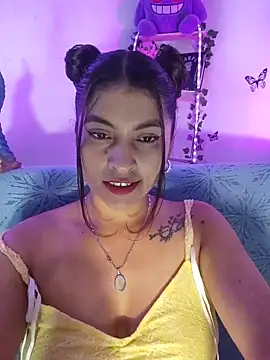 Fox Roxxan online show from 06/03/26, 02:14