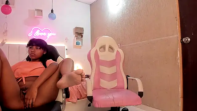 Snapshot of Andre_lezcano chatting on 10/19/25, 07:58 Andre lezcano online show from 10/19/25, 07:58