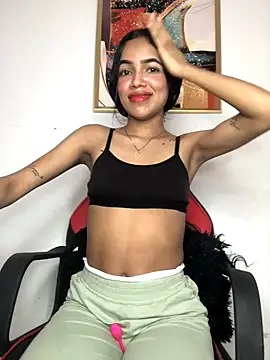 Snapshot of violeta_18x chatting on 11/09/25, 04:49 violeta 18x online show from 11/09/25, 04:49