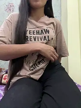 Snapshot of sneha_88 chatting on 07/21/26, 07:22 sneha 88 online show from 07/21/26, 07:22