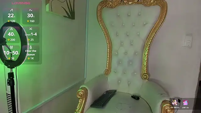 Sweet Lucyy online show from 10/22/25, 04:24