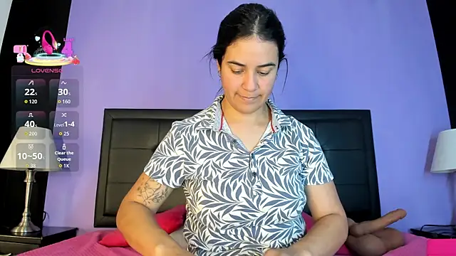GreciaFox1 online show from 05/13/26, 04:04