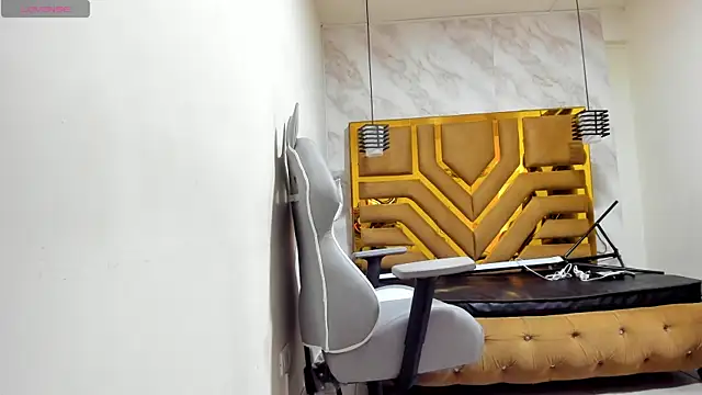 Luciifeer  online show from 09/20/25, 06:20