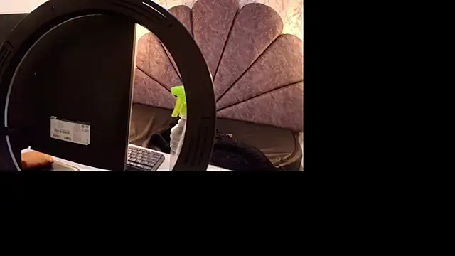 Snapshot of Luciifeer_ chatting on 12/02/25, 07:09 Luciifeer online show from 12/02/25, 07:09