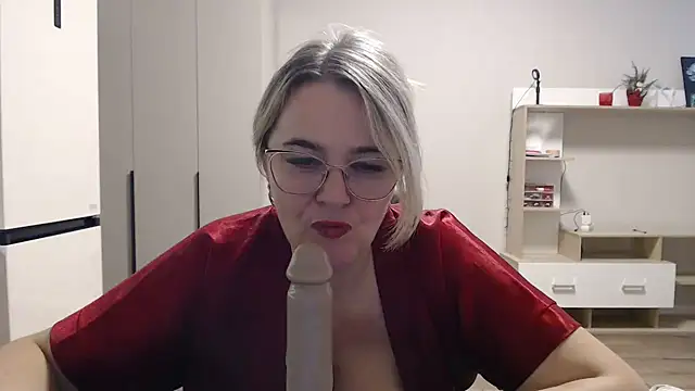 Snapshot of EleanoraDream chatting on 01/14/26, 08:09 EleanoraDream online show from 01/14/26, 08:09
