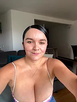 Nova Gabriela online show from 10/01/25, 02:45