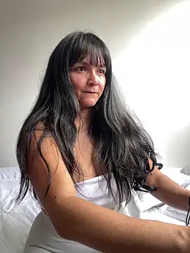 Nova Gabriela online show from 05/15/26, 03:52