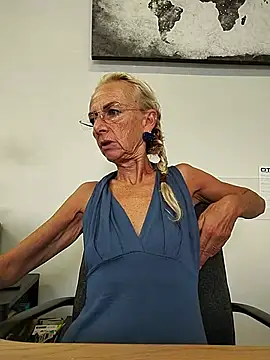 clarabell4 online show from 07/15/26, 07:57