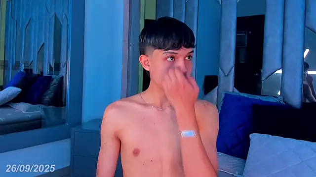 Sebax Young online show from 09/26/25, 07:51