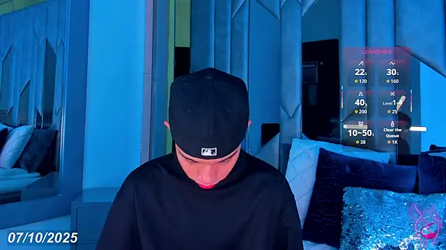 Sebax Young online show from 10/07/25, 08:17