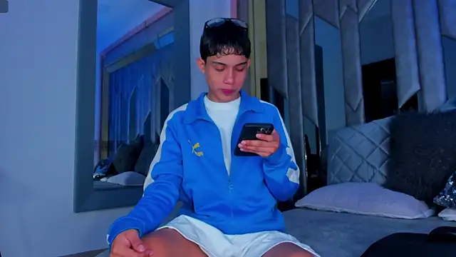 Sebax Young online show from 06/07/26, 08:23