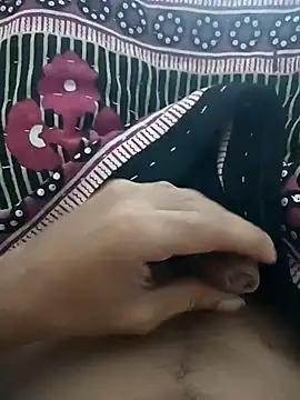 Aloneboy77 online show from 11/11/25, 05:24