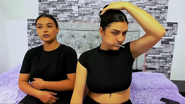 Snapshot of nicolexxaleja chatting on 09/23/25, 08:01 nicolexxaleja online show from 09/23/25, 08:01