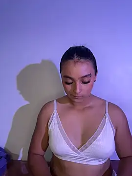 nicolexxaleja online show from 05/29/26, 10:41