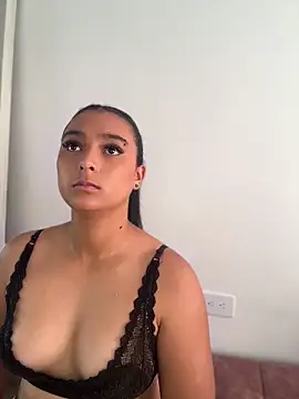 nicolexxaleja online show from 06/01/26, 01:02