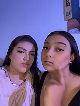 nicolexxaleja online show from 06/04/26, 09:43