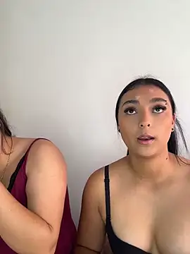 nicolexxaleja online show from 07/07/26, 01:04