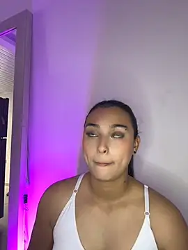 nicolexxaleja online show from 07/15/26, 10:15