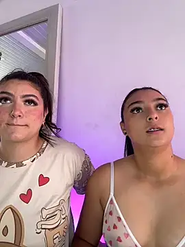 nicolexxaleja online show from 08/04/26, 01:36